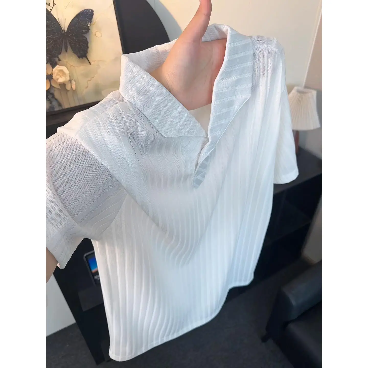 White Sea Eagle Collar  Shirt Men's Short Sleeve Summer Breathable Ice Silk T-Shirt Lightweight Luxury Men's Fashion