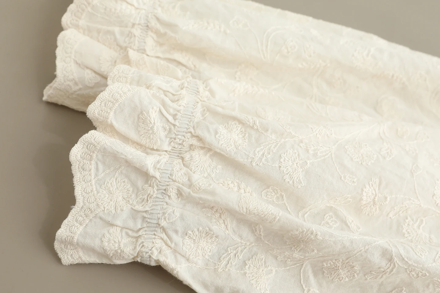 اليابانية الحلو موري فتاة الكرتون التطريز تي شيرتات قطن المرأة ربيع الخريف بيتر بان طوق كم طويل بلوزة غير رسمية بلايز