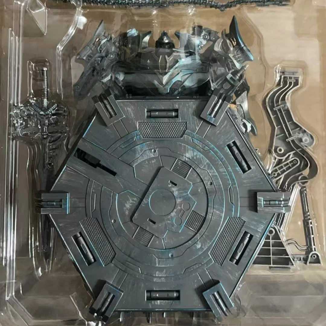 BAIWEI Transformacja TW-1104 TW1104 Strafe Robot Swoop Alloy Edition Film 4 anime Figurka Akcji Dinobot model zabawka 27CM