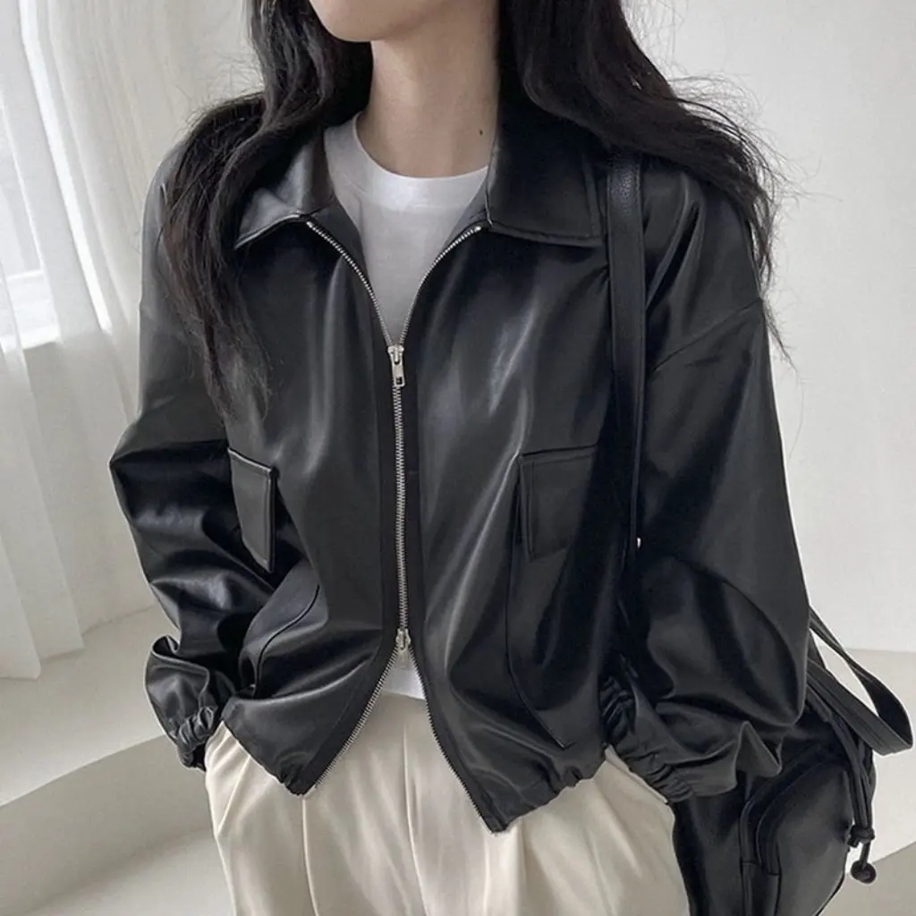 

Korean Chic Women's Long-Sleeved Short Leather Jacket Stand Collar Zipper Design Retro Hong Kong Style Casual Autumn Outerwear