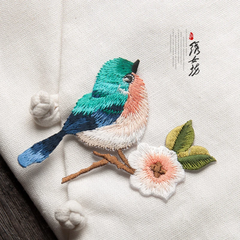 رائجة البيع مجموعة رقعة التطريز النابضة بالحياة والزهور - العصافير والببغاوات وتصاميم الأزهار لملابس DIY هدايا الحفلات