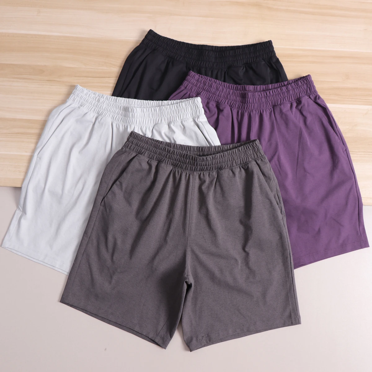 

Men's Ice Silk Quick Dry Sports Shorts Breathable Casual Outdoor Elastic Waist Polyester Fiber Straight Leg Summer Shorts