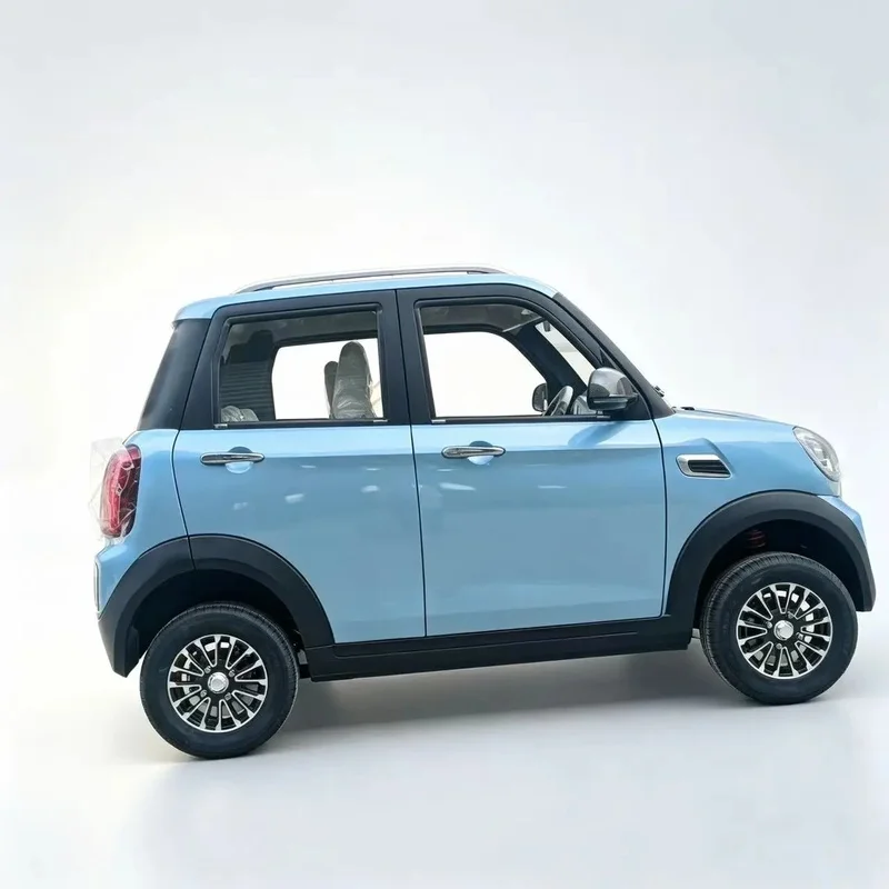 Nuen Simple Stylish Right-hand Drive Fully Enclosed Four-wheel Vehicle Pick Drop Children 45km/h Speed 101-200km Range