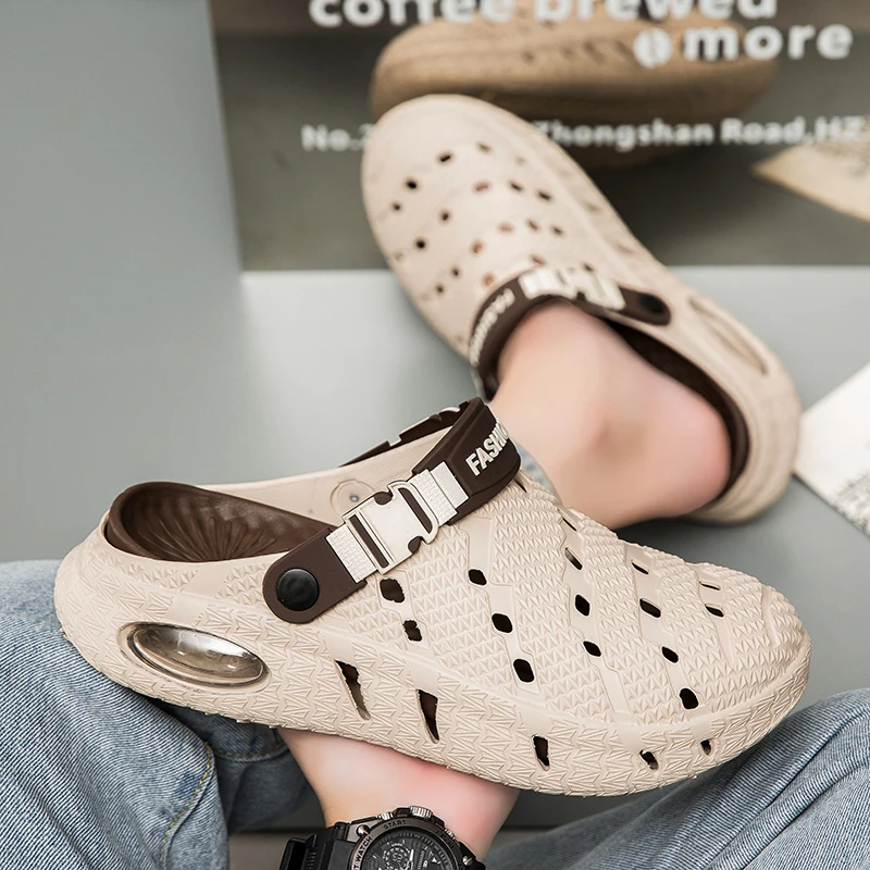 

All Gender Outdoor Training Shoes Shock-absorbing Base Air Vent Design Comfort Fit for Long-time Exercise and Group Games