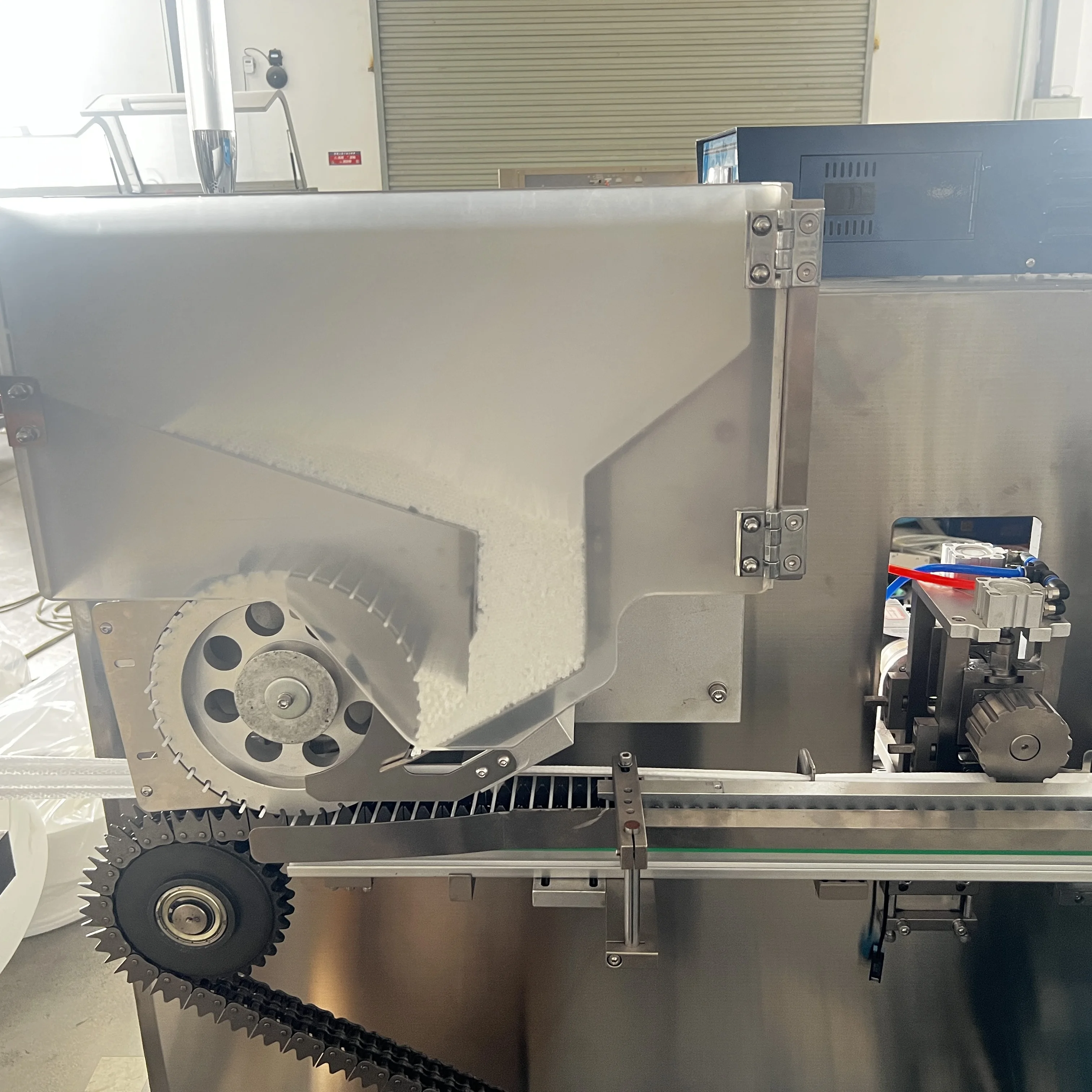New Design Fully Automatic Swab Making Packaging Machine Bud Q-Tip Production Line Medical Cosmetic
