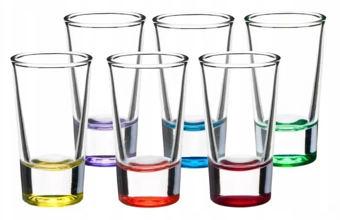 Glazen glazen met gekleurde bodem, set van 6 stuks in een verpakking van 28 ml