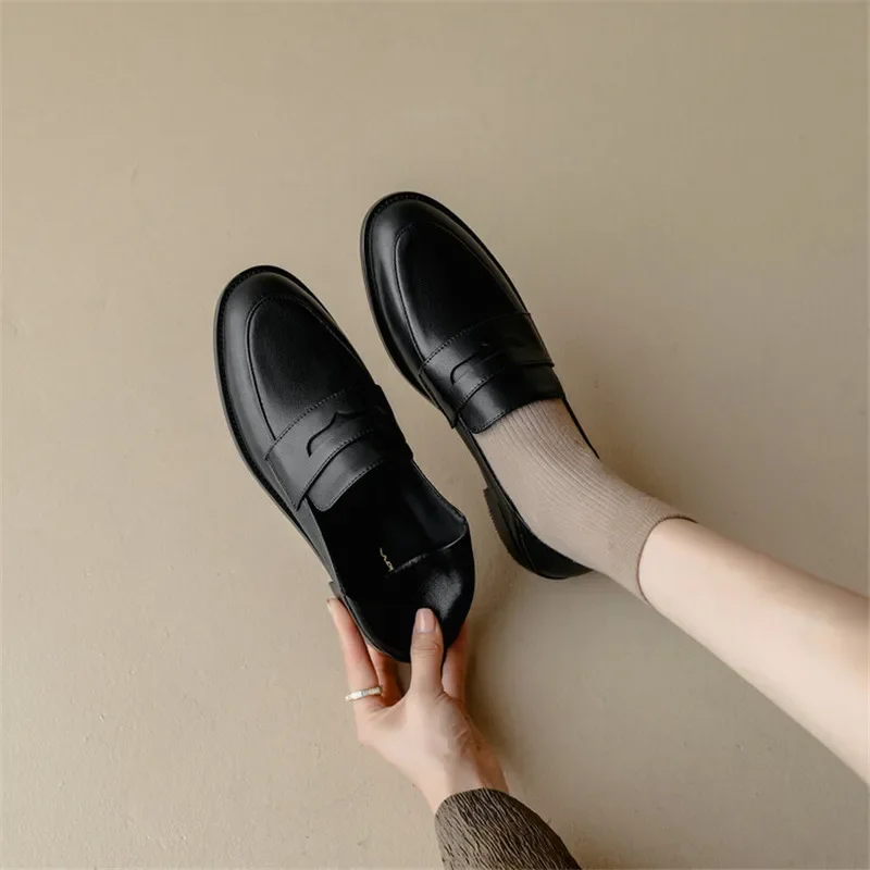 New Spring Split Leather Women Shoes Casual Slip-On French Retro Loafers Round Toe Women Pumps Shoes Woman Chunky Heel Shoes