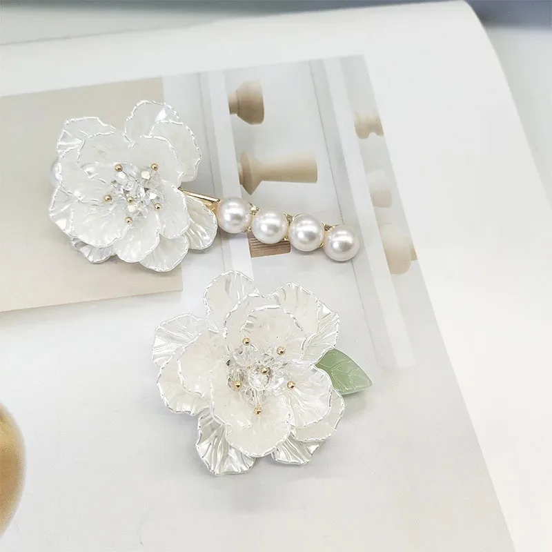 أنيق وبسيط عالي الجودة، كاميليا لؤلؤية رومانسية وفريدة، مشابك شعر جانبية عصرية ومتعددة الاستخدامات، مشبك شعر حلو