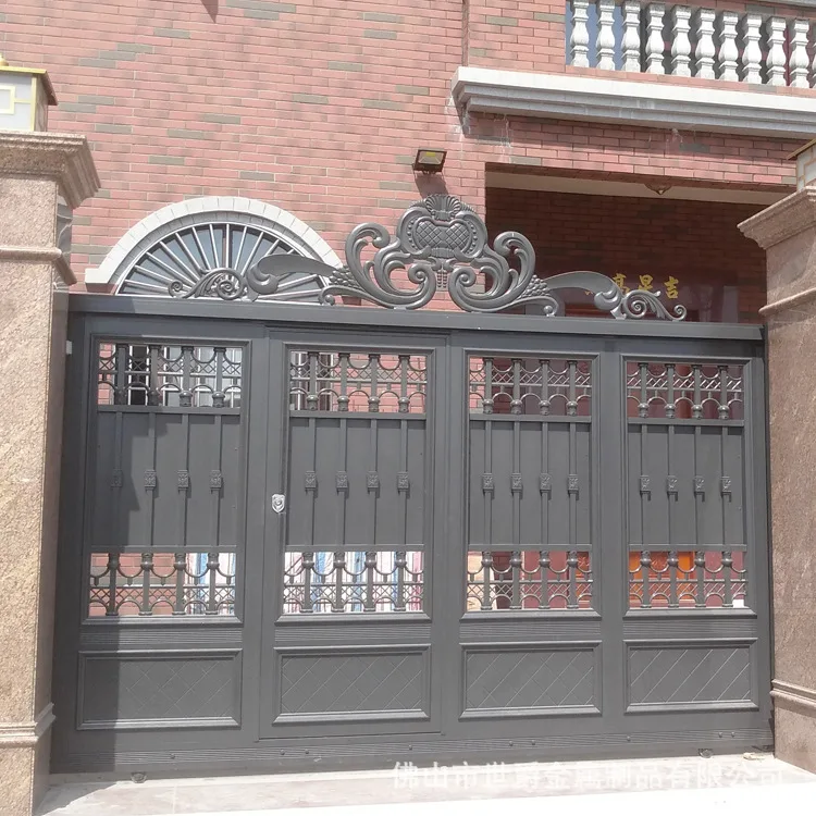 Aluminum Art Gate — Villa & Courtyard Entrance, Double-Opening Style — European-Style Custom Homes & Residential Communities