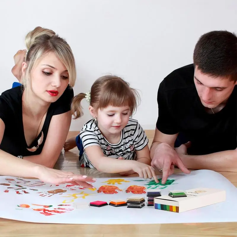 Stamp Ink Pads For Kids 20 Colors Rainbow Finger Ink Pad Washable Waterproof DIY Water-based Ink Pads 1.57x1.57In Water-Based