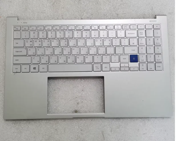 

90% new laptop keyboard palmrest for NT950XCJ 950XCR Korean layout