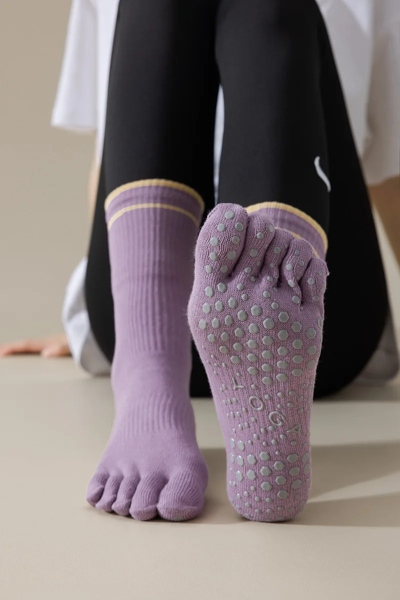 1 Paar Damen Fünf-Zehen-Silikon-Antirutsch-Yoga-Socken Weiche Atmungsaktive Ballett-Tanz-Damen-Fitness-Sport-Antirutsch-Pilates-Socken – Detail 10