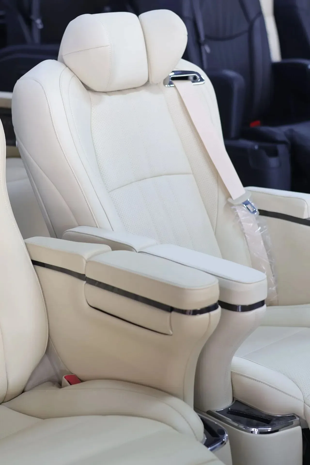 

Feigeer Tech Electric Luxury Car Seat Custom Fit MPV Business Vehicle Upgrade