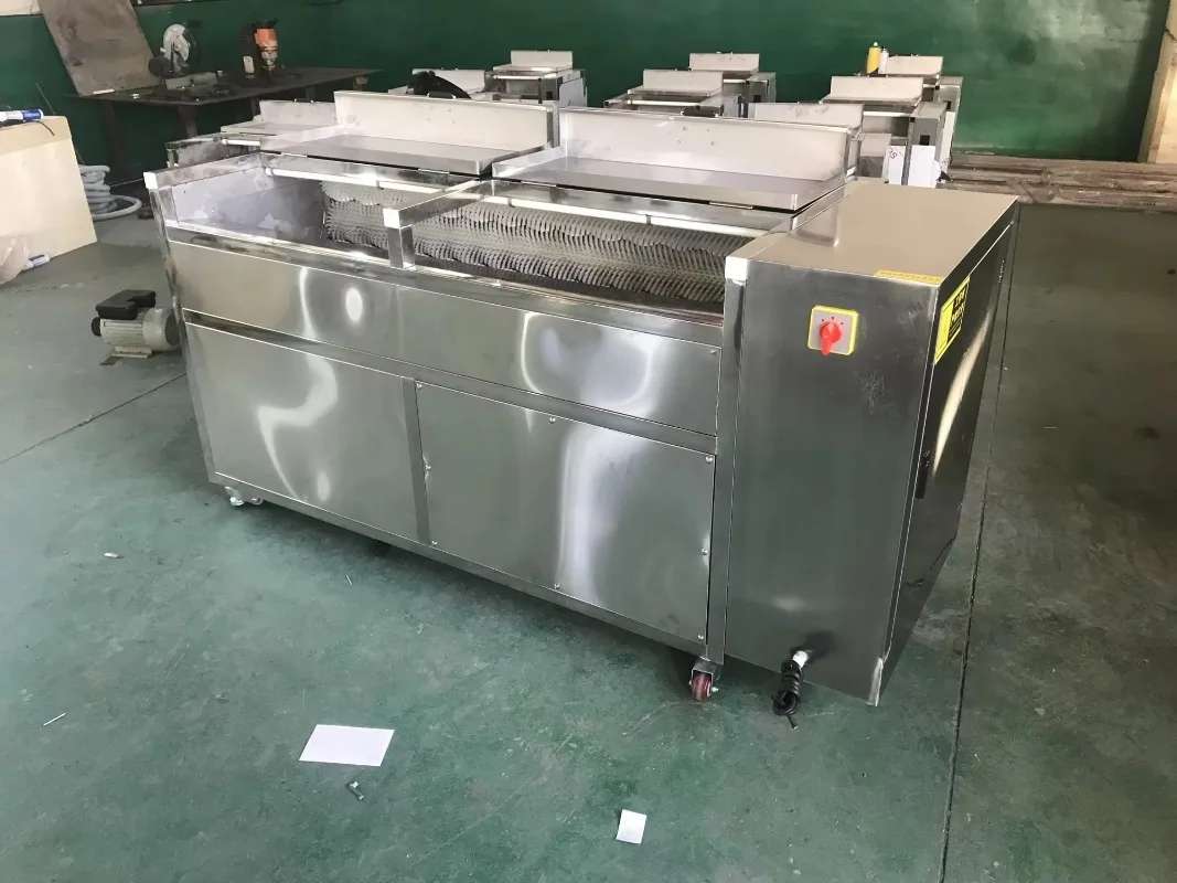 Commercial Simple Operation 400kg/h Potato Casava Carrot Onion Washing Peeling Machine