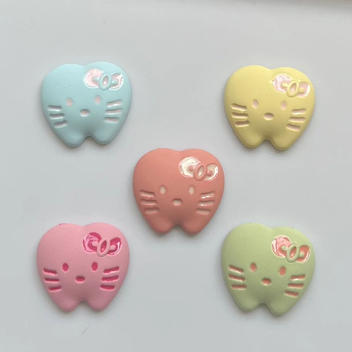 5pcs miniso series colorful kitty cartoon resin flatback cabochons diy crafts materials jewelry making charms