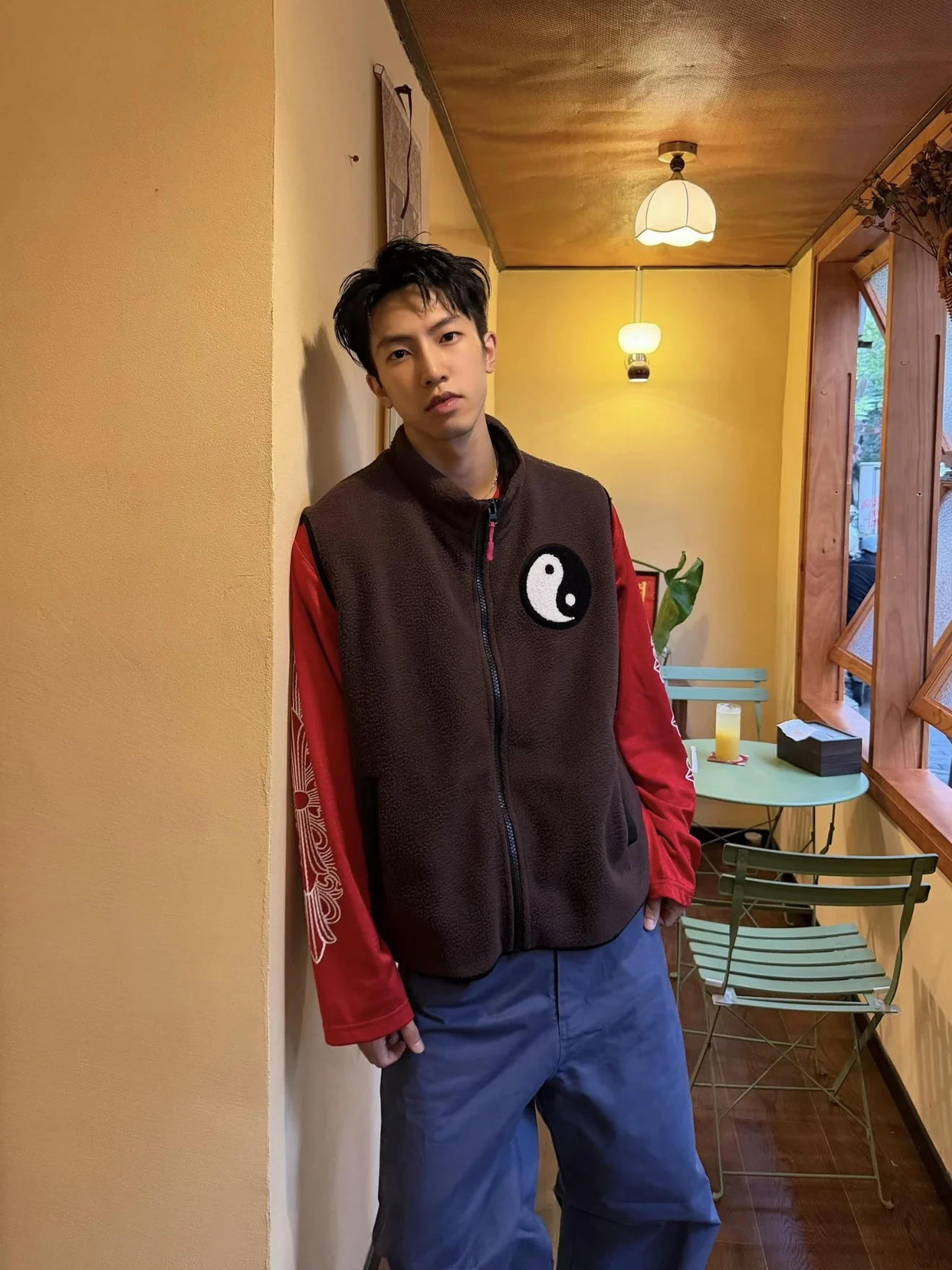 

Американский ретро жилет Тай Чи Fce Jaet, мужской осенне-зимний коричневый повседневный свободный жилет с подплечниками, удобная застежка-молния