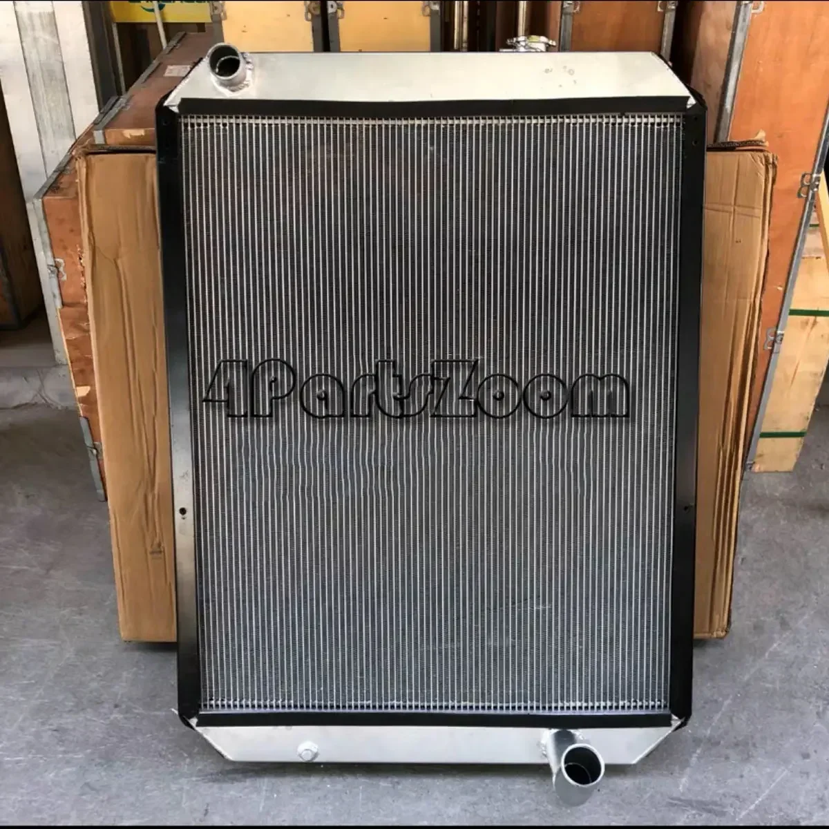 R225-7 Excavator Radiator Water Tank for Hyundai Excavator 11N6-43021 11N6-43190 11N6-43550