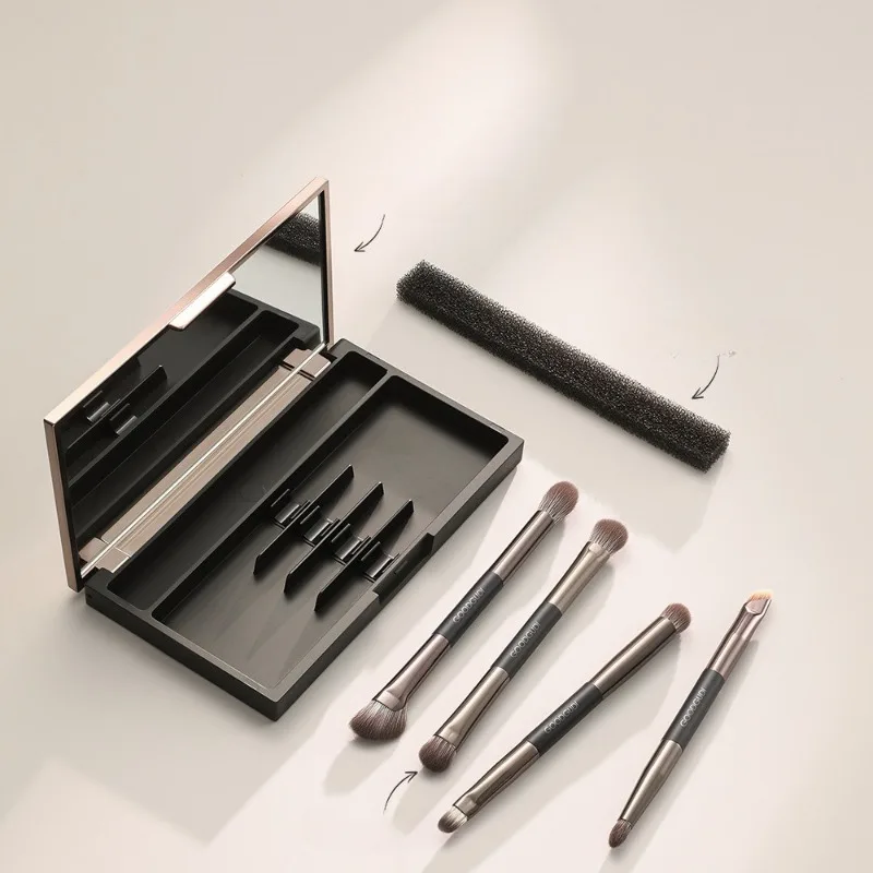 2026 Portable Makeup Brush Set with Soft Eyeshadow Brushes Contour and Nose Shading Brushes Makeup Tools Cute Makeup