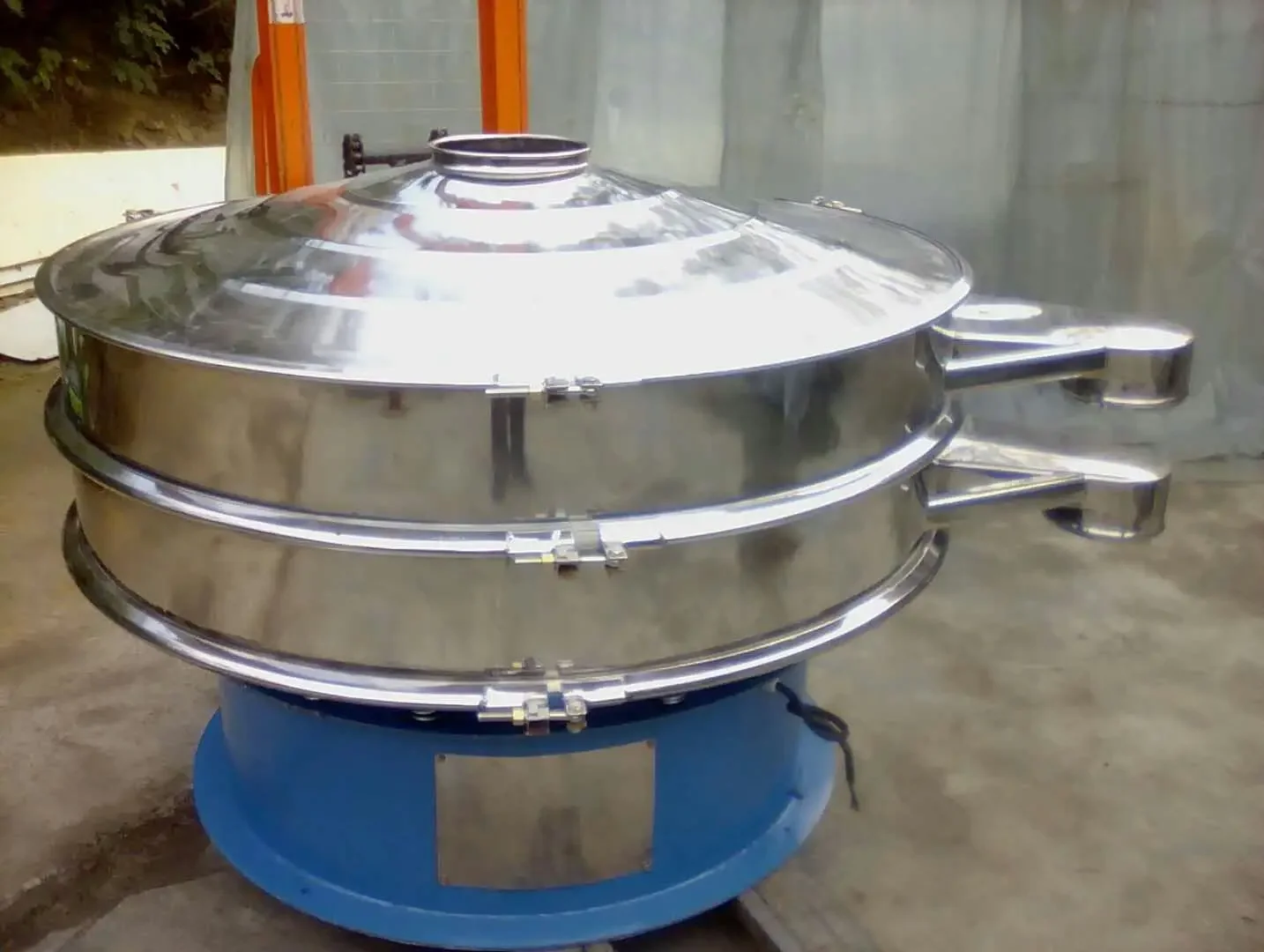 QK high quality rotary vibration sieving and filtering machine rotary vibration powder sieving machine