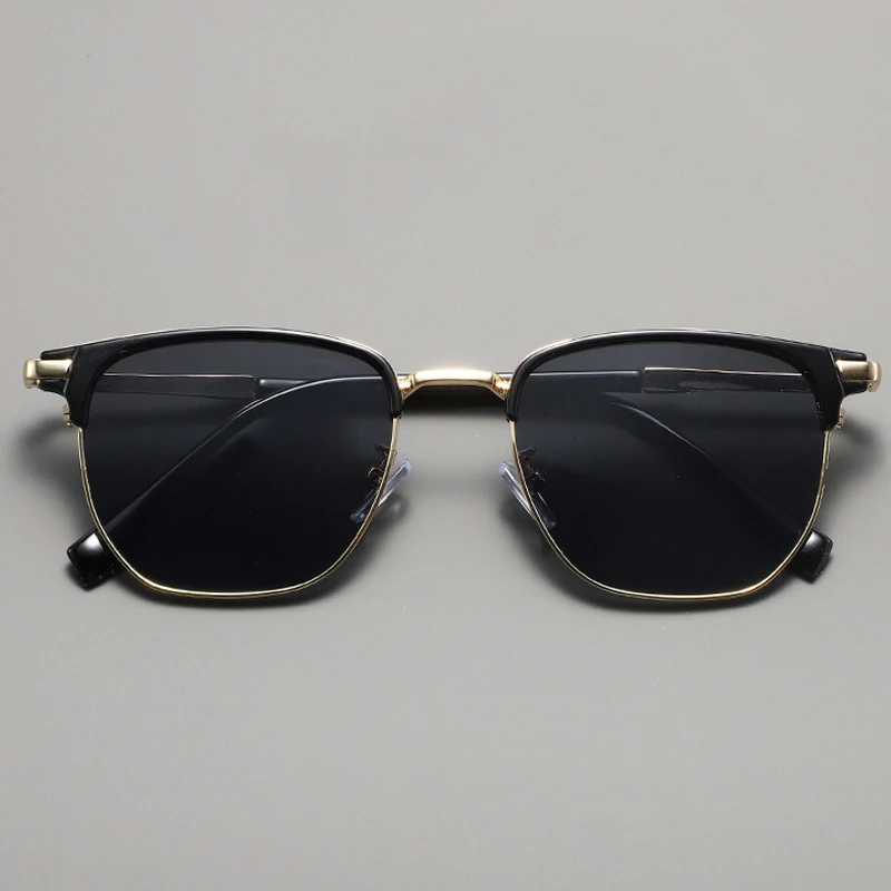 New Vintage Square Sunglasses Women Men Brand Metal Frame Sun Glasses Female Eyewear Sunglasses for Male Female Eyeglasses
