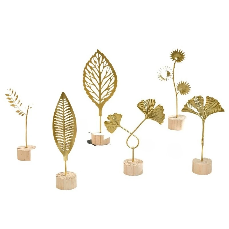 

Metal Craft Artwork Creative Iron Ginkgo Leaf Ornament Elegant Interior Decoration for Room Entryway Wine Cabinet Display