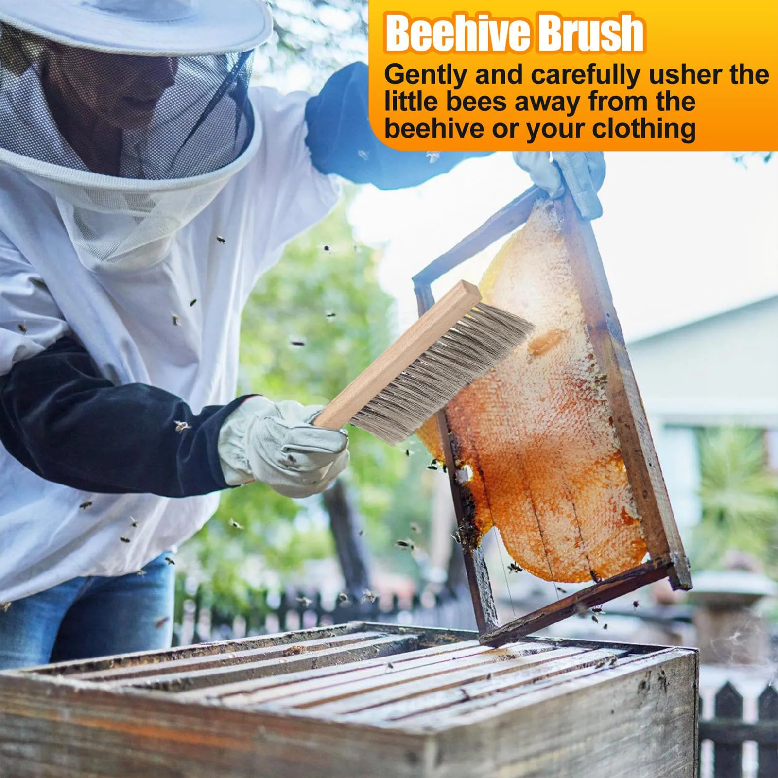 Bee Brush with Wooden Handle Reduce Discomfort and Irritation to Bees for Removing Bees Resting on Clothing EIG88