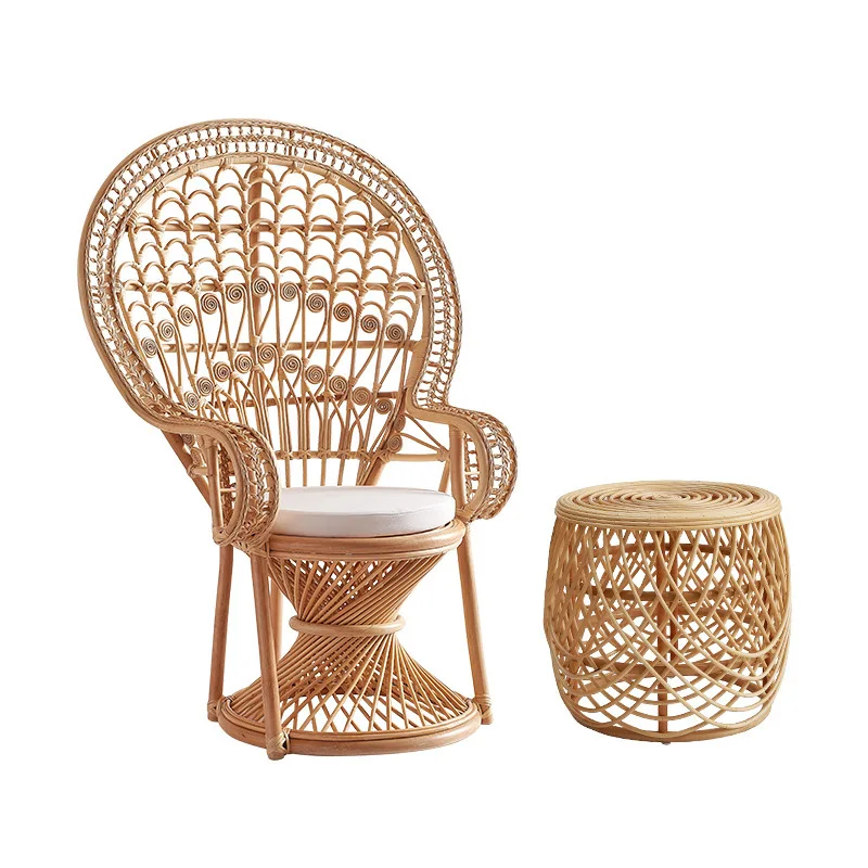 

True vine peacock chair rattan furniture art creative wedding photography props