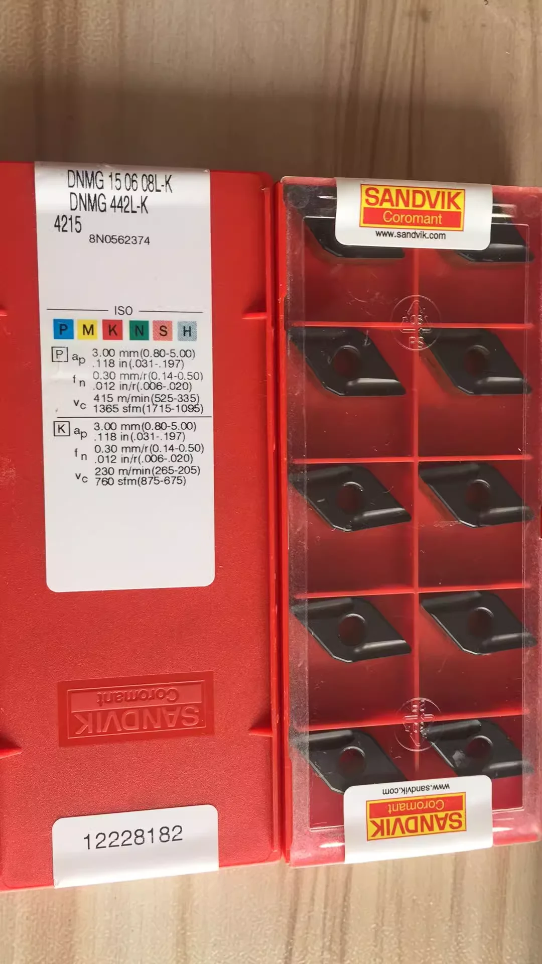 

CNC insert DNMG150608L-K 4425 carbide cutting insert DNMG150608R-K 4425 front and back knife