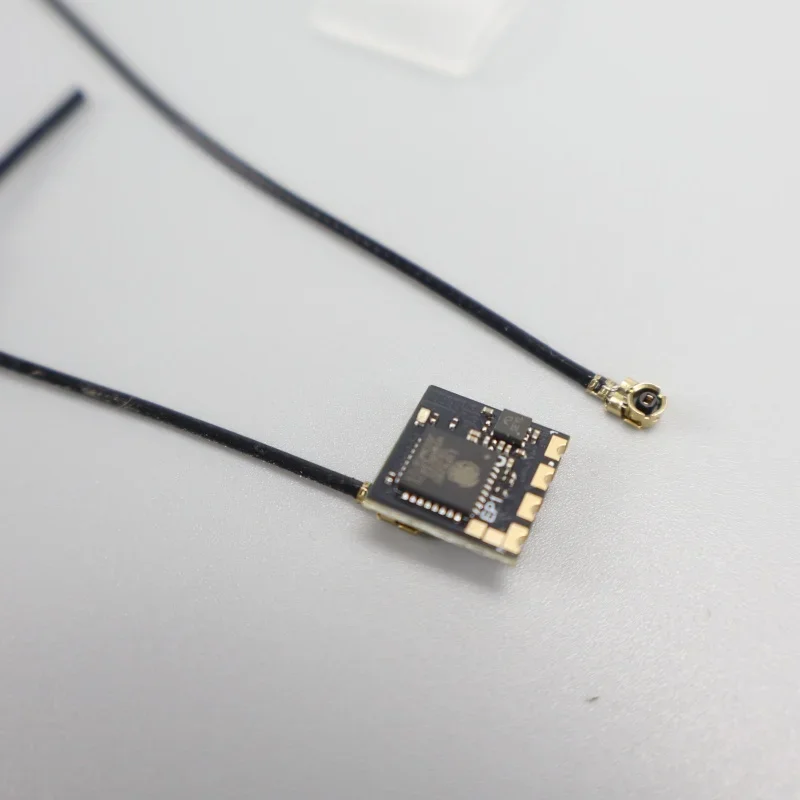HappyModel EP1 EP2 2.4G ExpressLRS ELRS Nano جهاز استقبال طويل المدى لوحدة ES24TX RC طائرة FPV متوافقة مع LR4 LR7