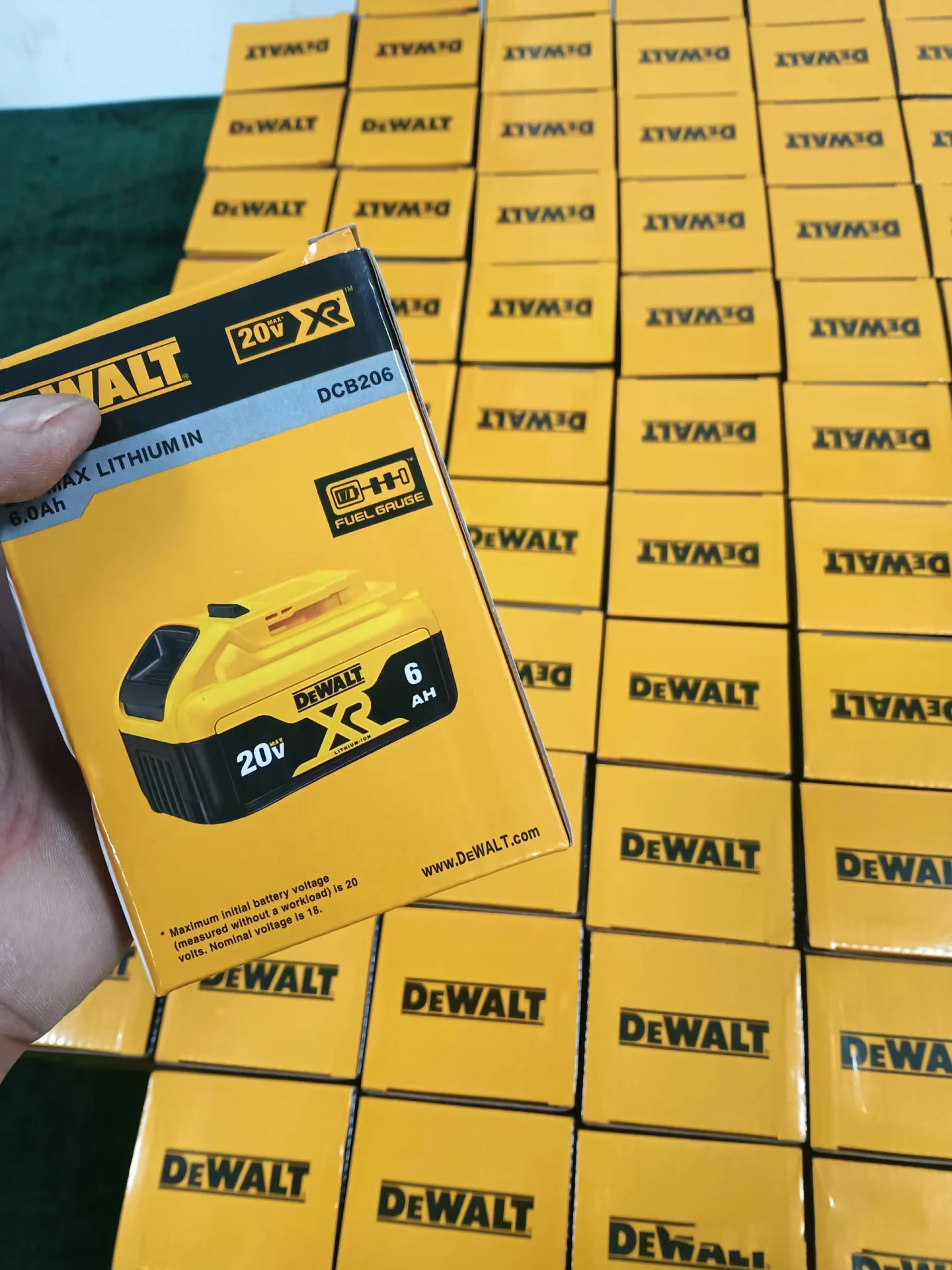 

DCB206 Original DEWALT Battery 18V 6000mAh，dewalt 20v battery，DCB203 DCB204 DCB205 DCB208 Power Tool Battery，dewalt charger