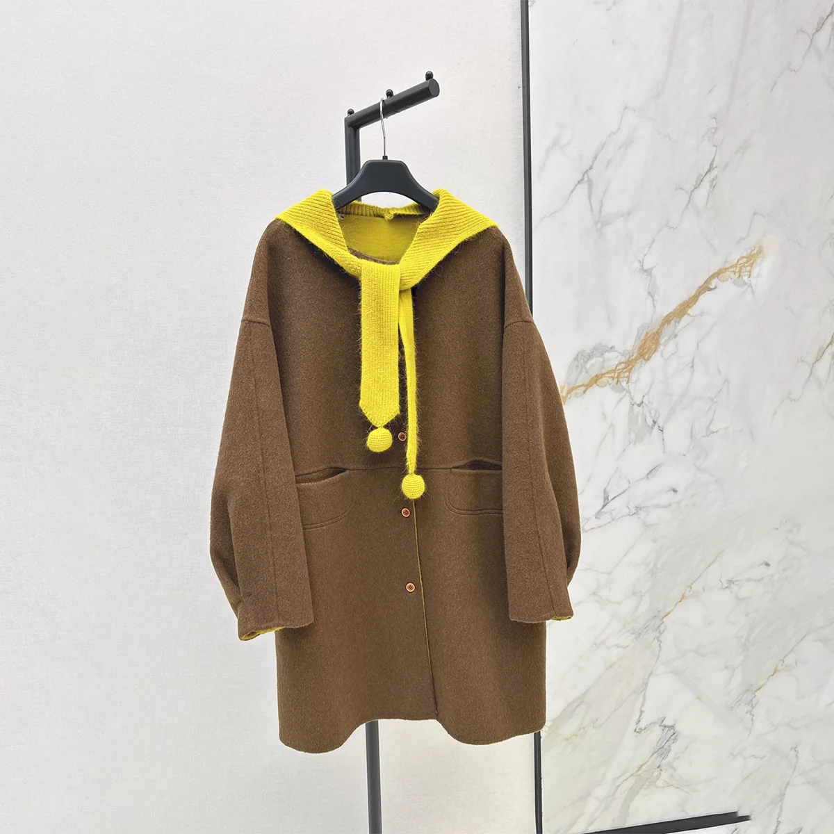 2026 high-quality women's detachable wool ball knitted hooded contrasting mid length loose coat261016152