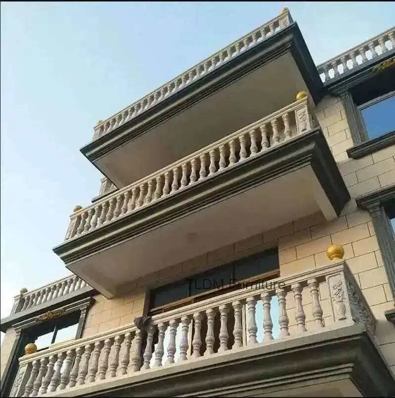 

Римские колонны Ретро-форма Домашний сад Цементная ваза Колонна Вилла Балкон Поручень Забор Колонна Строительство Европейское украшение сада