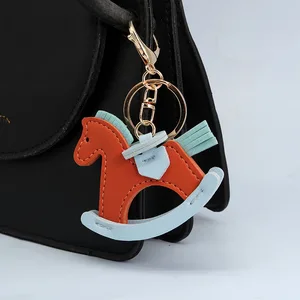 10 Main Sales Keychain Horse - №7