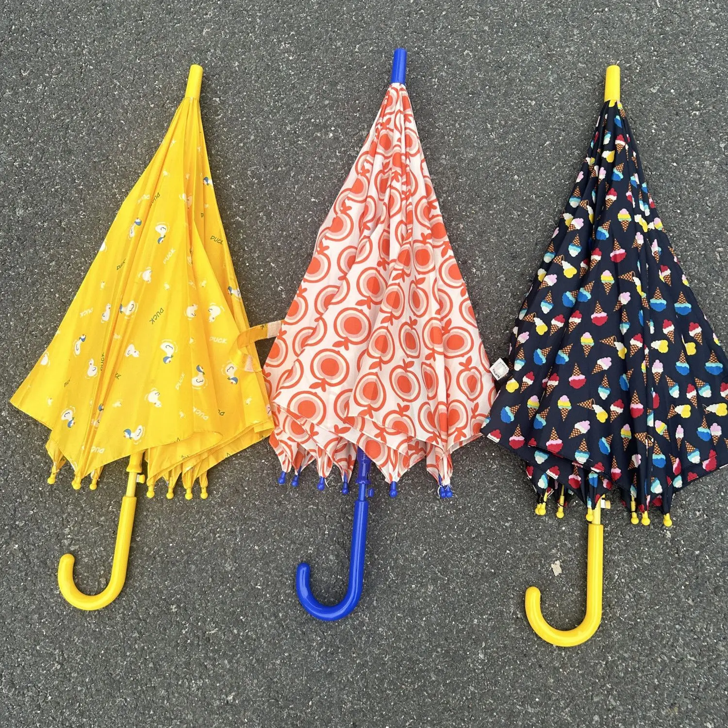 

Kawaii Japanese Cat & Ice Cream Auto-Open Umbrella, Windproof Long Handle All-Weather Rain Shade for School Kids Unisex