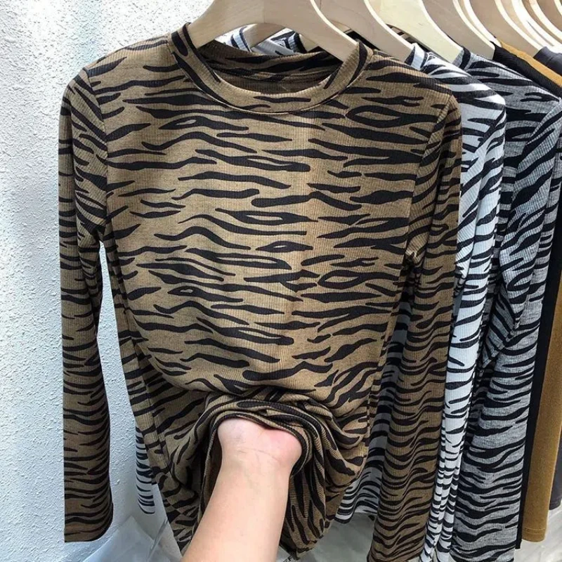 Trend Long Sleeve T Shirts Women\'s Spring Autumn New Leopard Print O-neck Slim All-match Vintage Tops Fashion Casual Clothing