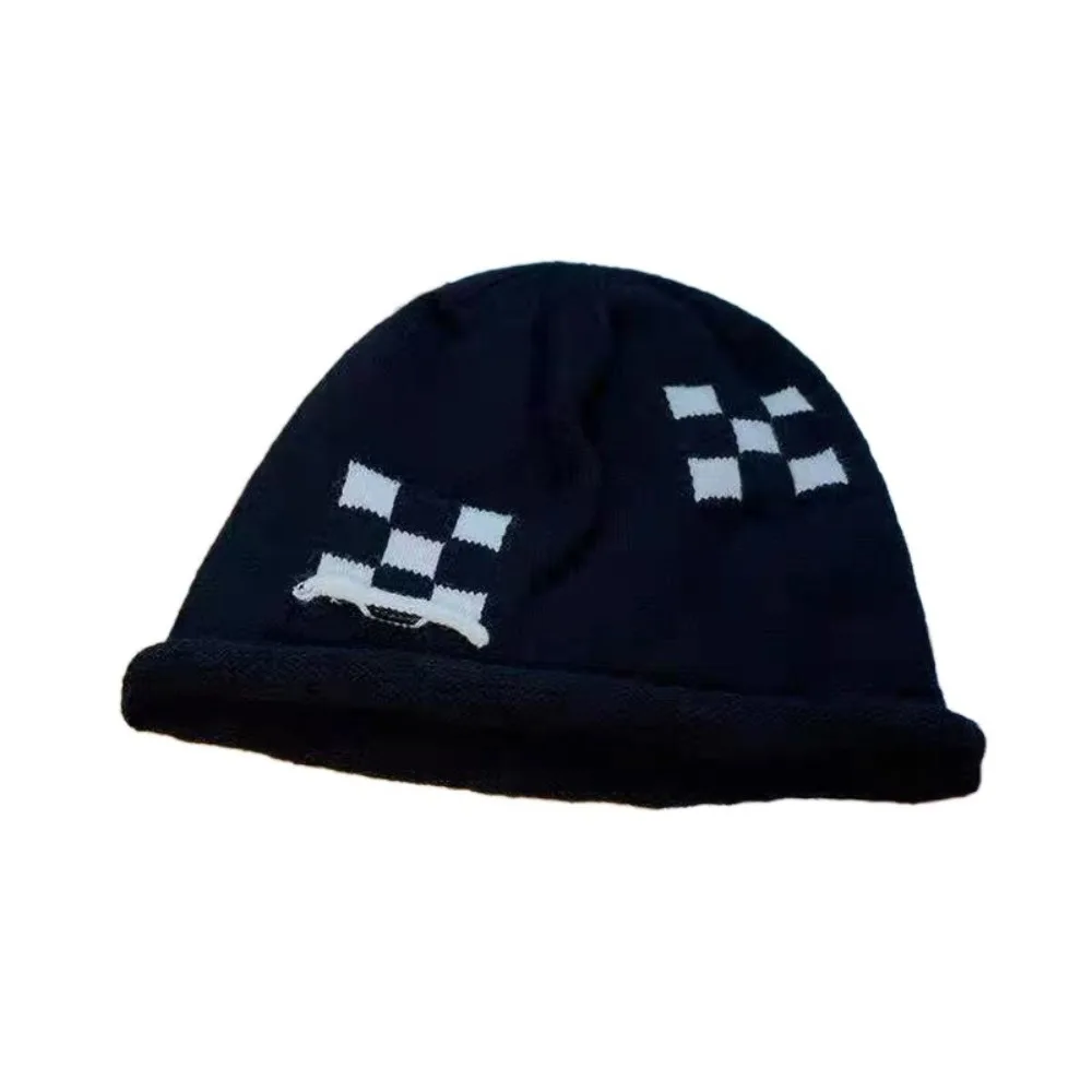 

Big Head Circumference Drawstring Knitted Hat Warm Cold Proof Pullover Cap Plush Ear Protection Hat Autumn Winter