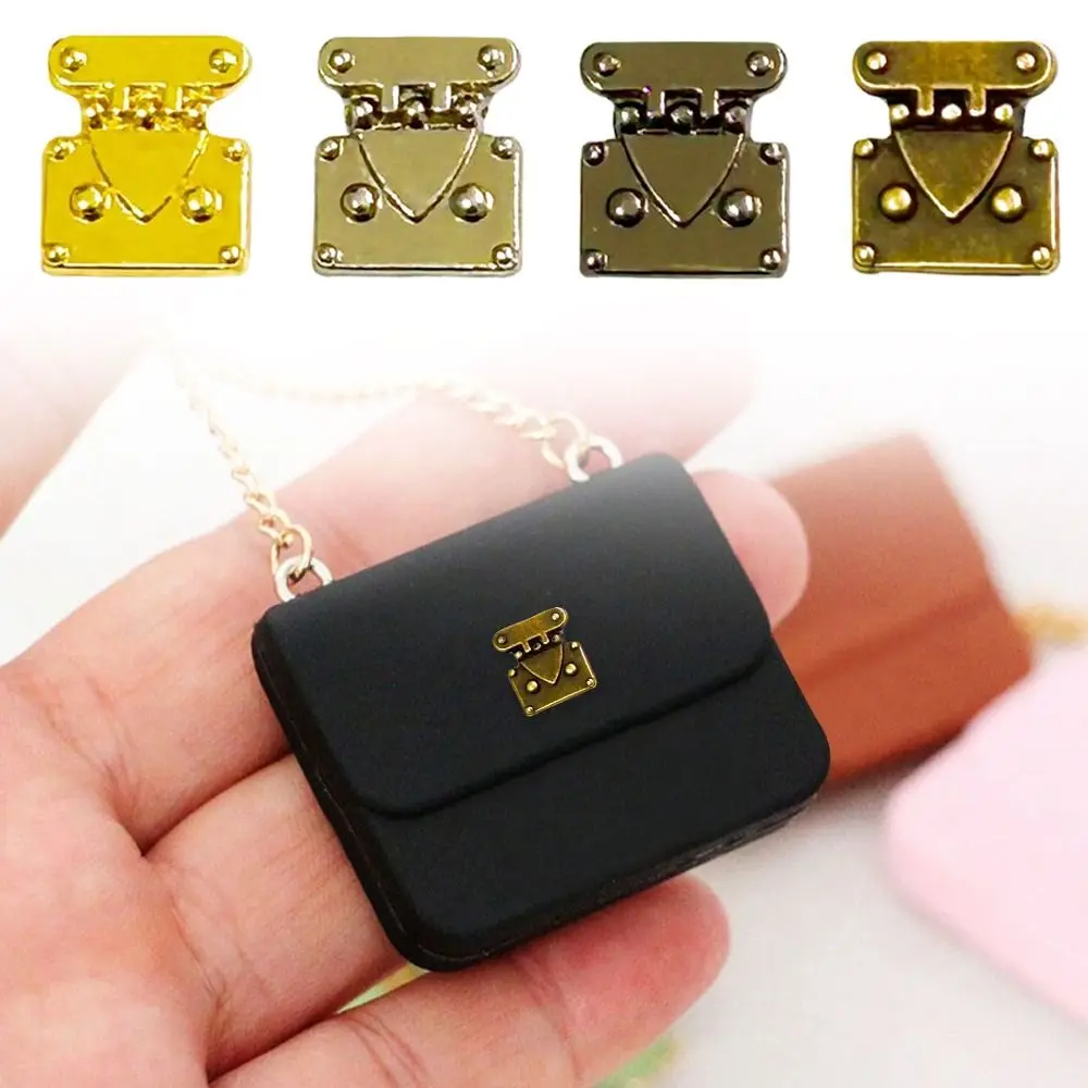 4szt Mini Metal Crafts DIY Manual Doll Bags Parts Doll Suitcase Box Case Lock Buckle Luggage Trunk Lock Box Akcesoria