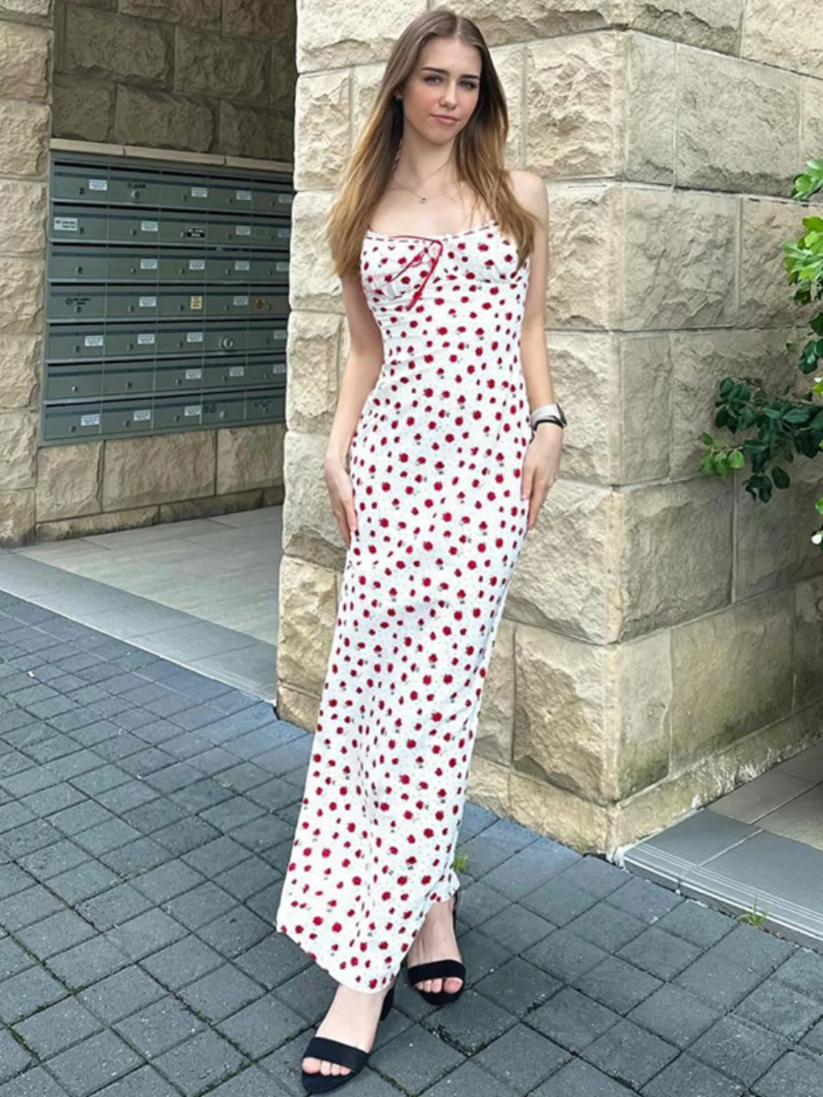 Summer Sentiment, Fashionable French Vacation Style, Rose Polka Dot Suspender Long Dress, Sweet and Elegant Dress