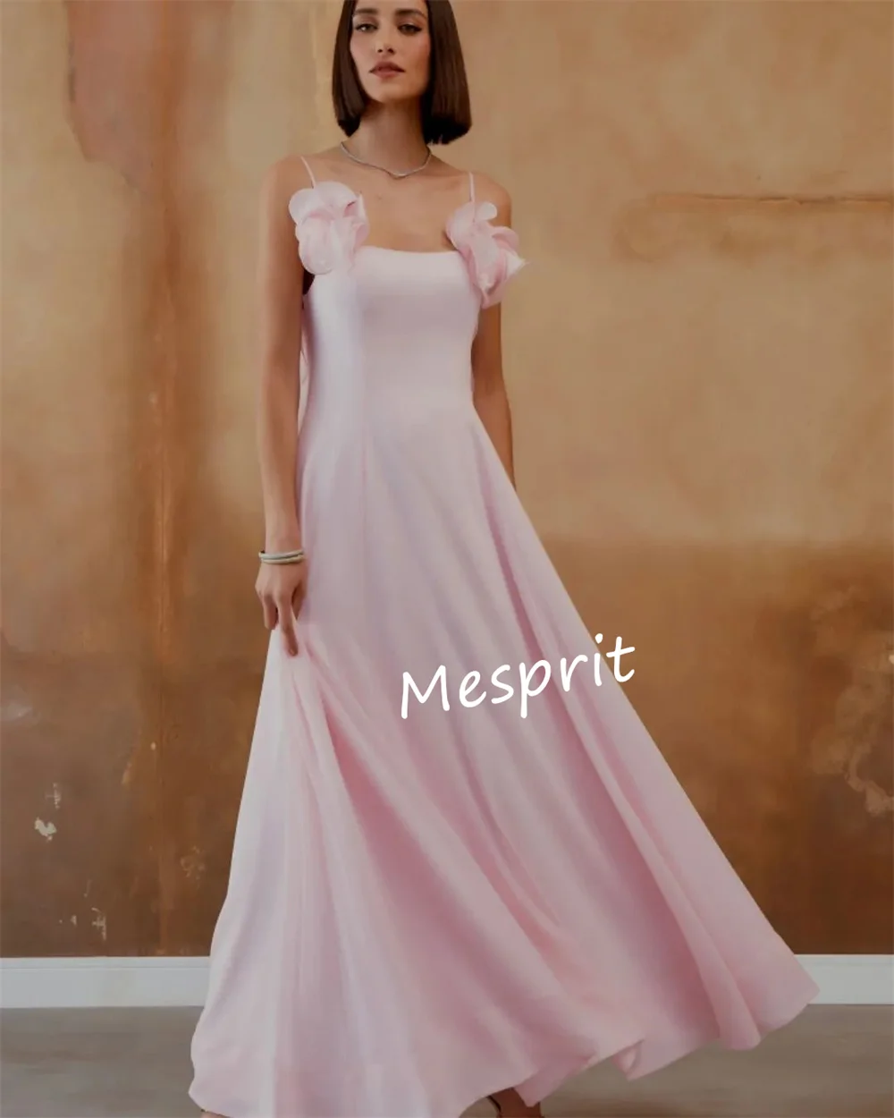 Vestidos Midi plisados Retro personalizados con patrón de flores hechos a mano, corte en A, tirantes finos, vestidos de celebridades, exquisitos de alta calidad