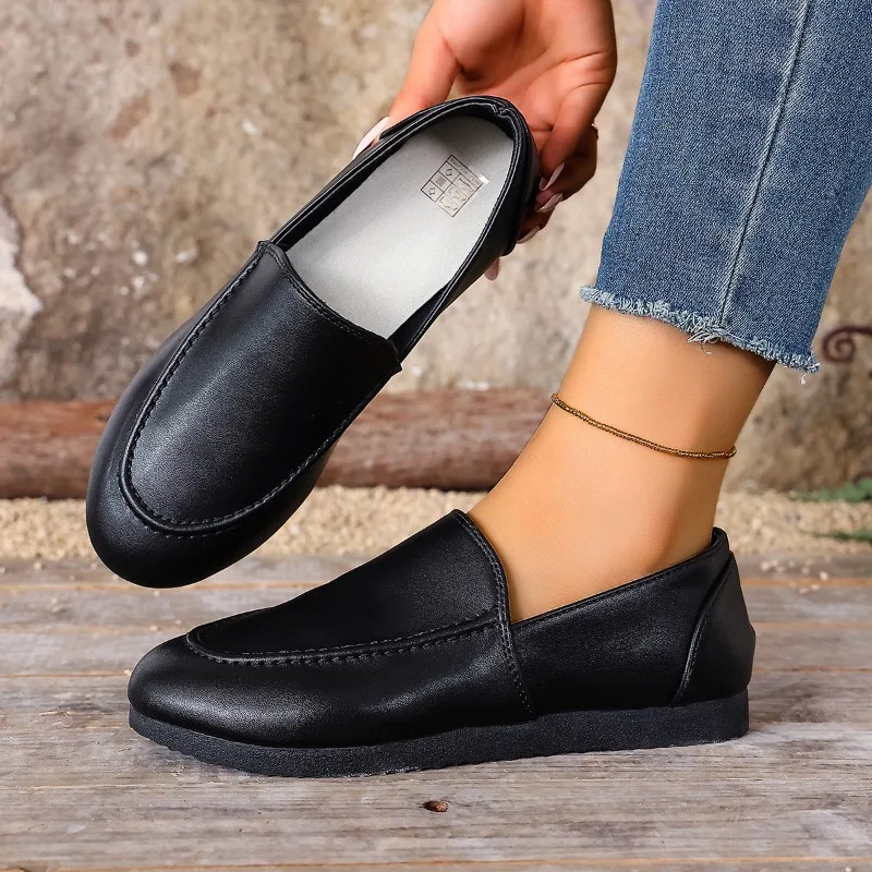 2025 Fashion Style Women Lightweight and Comfortable Soft Leather Low Heel Round Toe Comfort Retro Casual Single Shoes