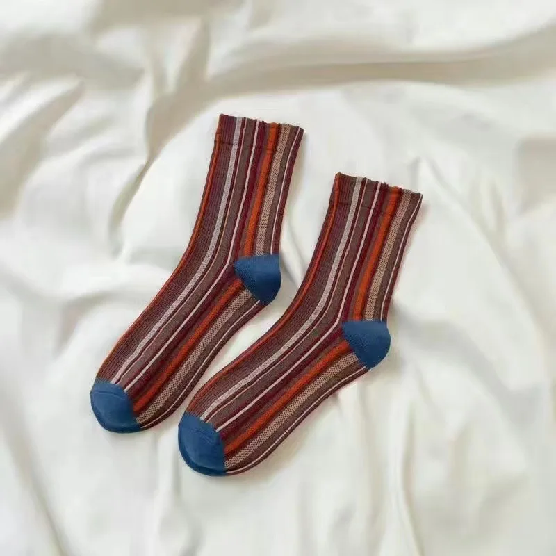 1/5 Paar farbige vertikal gestreifte Damen-Mittelrohrsocken, modische Retro-Kunst, ethnischer Stil, weiche, bequeme Vier-Jahreszeiten-Freizeitsocken – Detail 3