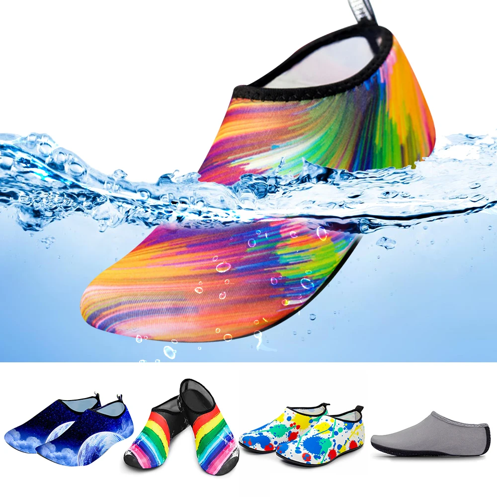 Unisex su ayakkabısı yüzme dalış çorapları yaz Aqua plaj Sandal düz ayakkabı erkekler kadınlar için sahil kaymaz Sneaker çorap terlik