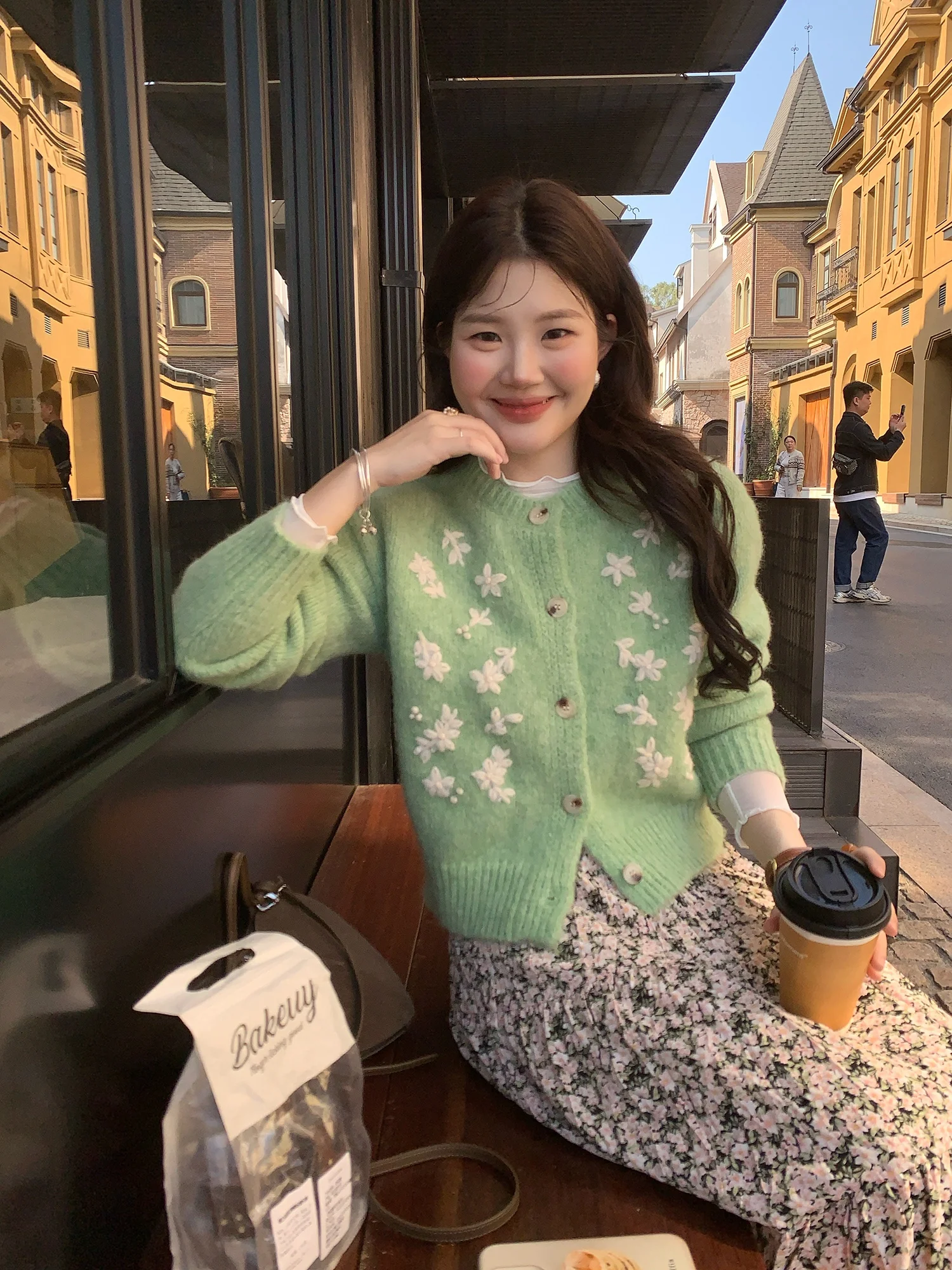 

Корейский вязаный свитер с вышивкой и сложной отделкой, женский открытый кардиган, мягкий, нежный, с длинными рукавами, зимний свитер