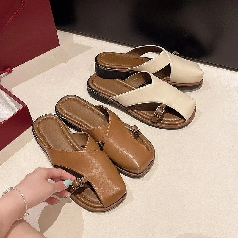 

Fashionable Soft-soled Slippers for Women, New Summer 2025 Casual and Versatile Roman Beach Shoes, Elegant Headband Slippers