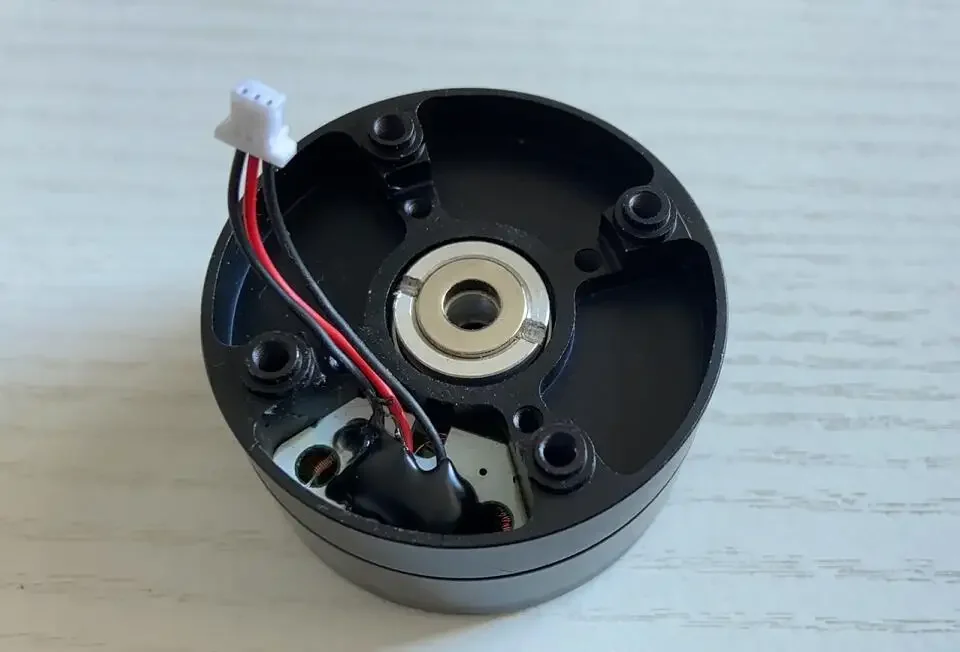 

Двигатель IPOWER FC GBM4008-150T 12N14P для 3-осевого бесщеточного карданного крепления камеры PTZ