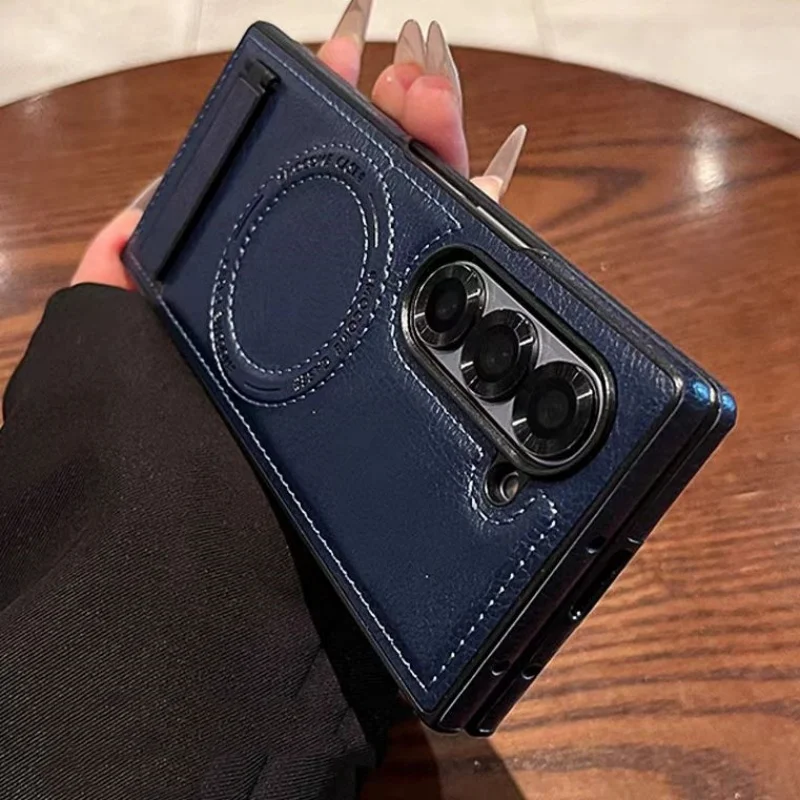 Hot sales Retro Leather Case For Samsung Galaxy Z Fold 8 Ultra 7 6 4 3 Fold Stand Case Z Fold 5 Magnetic Charge Cover