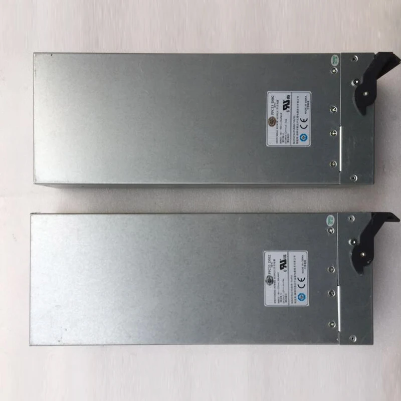 1 módulo de alimentación CC para PPC33 D002