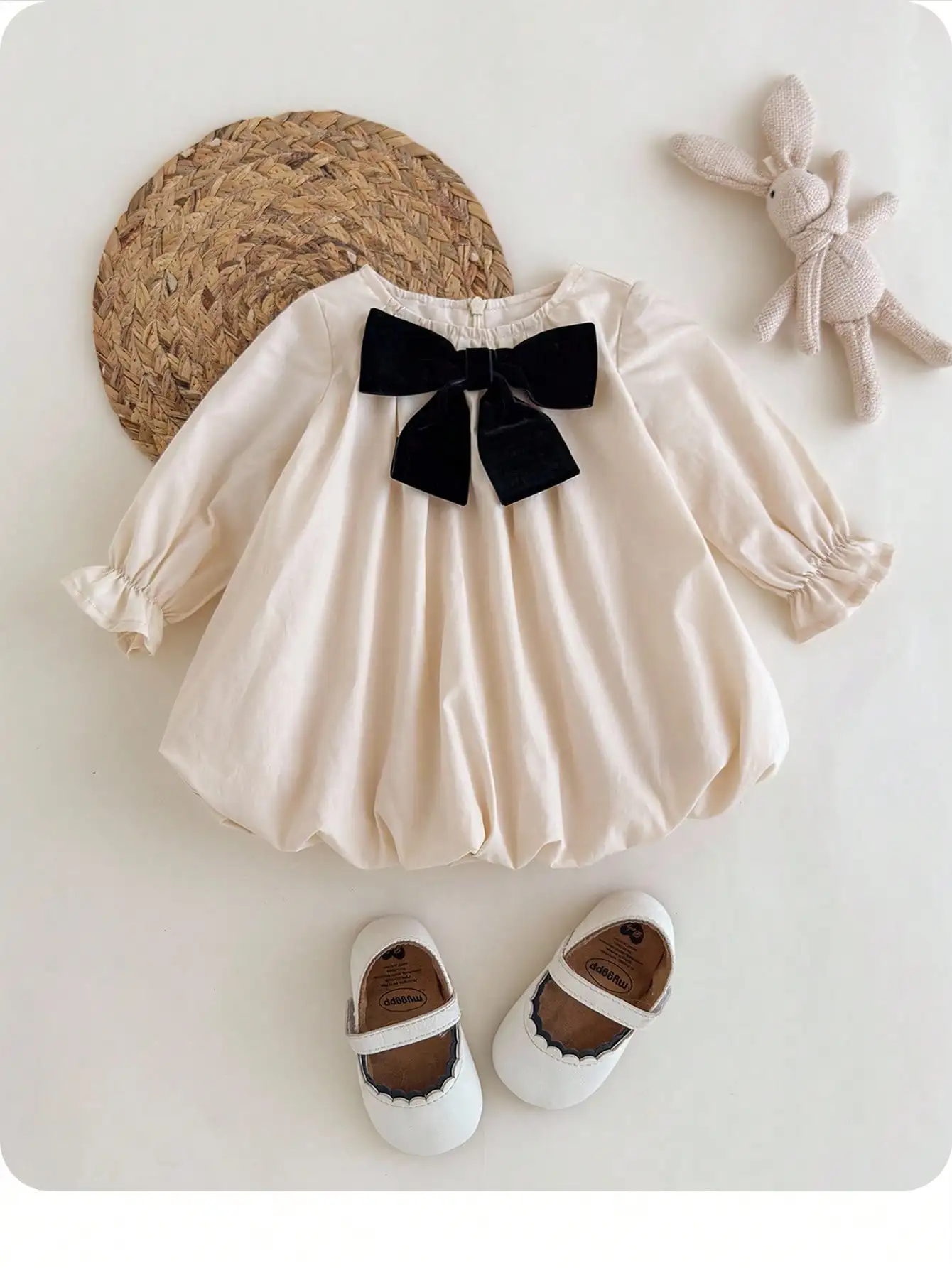 

Кремовое платье для девочки с длинными рукавами, бархатным бантом и пышными рукавами, в винтажном стиле, для особых случаев