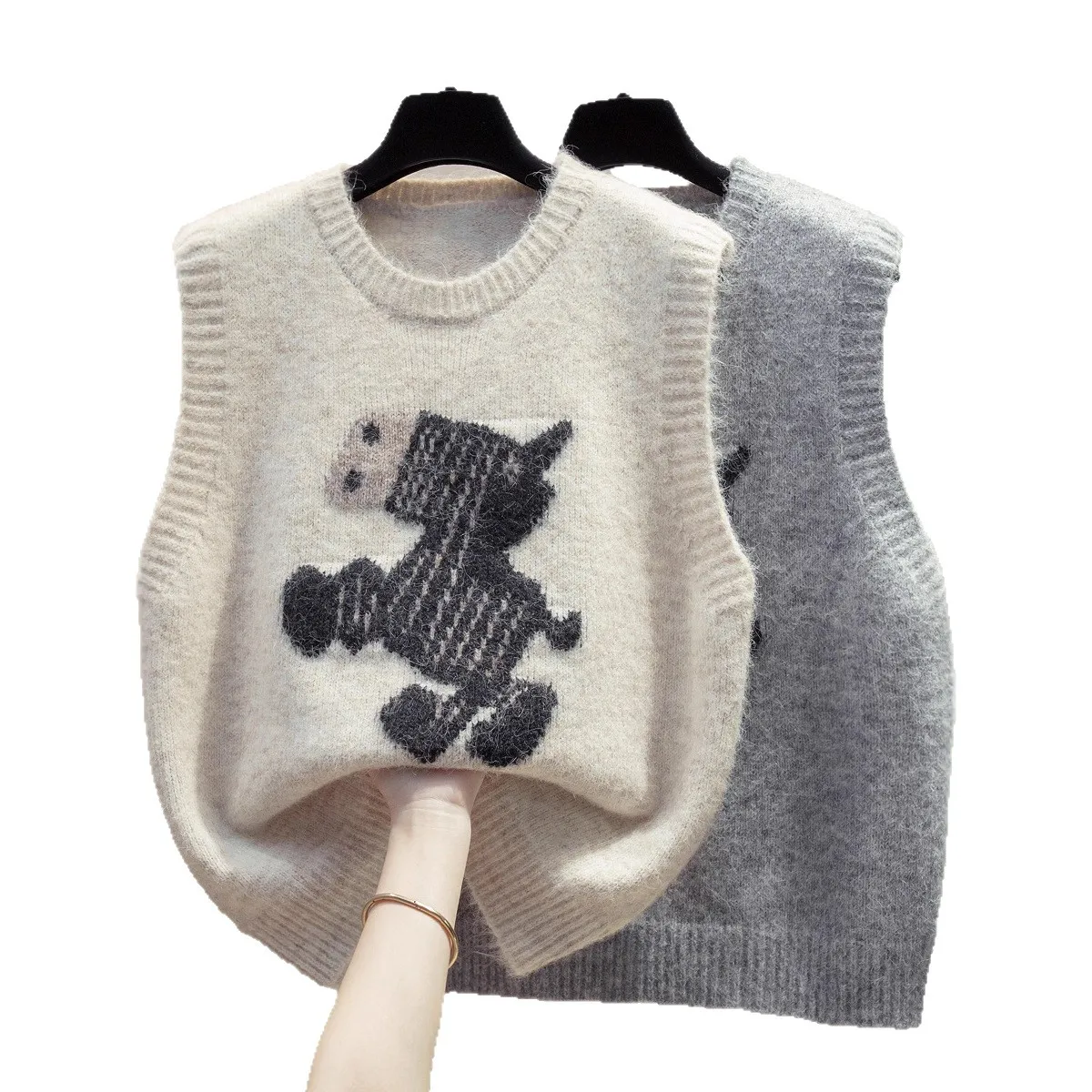 เสื้อกั๊กถักลายโพนี่ย้อนยุค คอกลม สำหรับผู้หญิง ใส่ได้ในฤดูใบไม้ร่วงและฤดูหนาว เนื้อผ้านุ่มลื่น ดีไซน์แบบไม่มีแขน