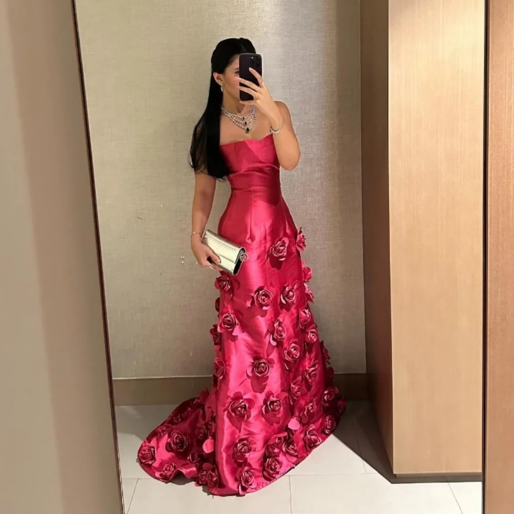 

Customized A-line Strapless Appliques Prom Gowns Sweep Train Satin Sleeveless Evening Dresses Flowers cocktail dresses